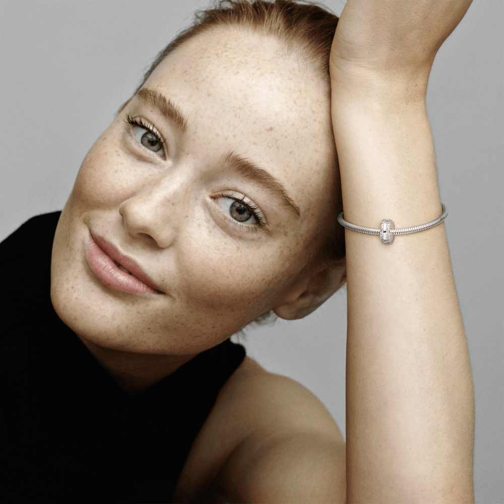 Clipe Linhas Brilhantes - 798422C01