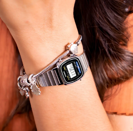 Relógio Casio Unissex Retro- LA670WA-1DF