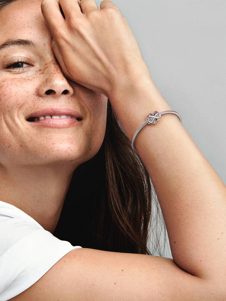 Charm Coração Vermelho Infinito Brilhante - 792246C01