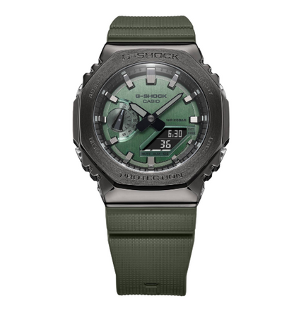Relógio Casio G-Shock - Carbon Core Guard - GM-2100B-3ADR